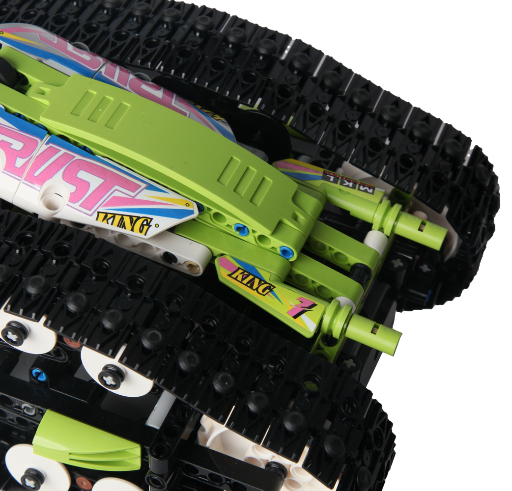 Tracked Racer - Image 4
